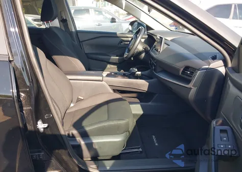 2024 Nissan Rogue S Fwd z USA, uszkodzony, nr VIN 5N1BT3AA5RC709877